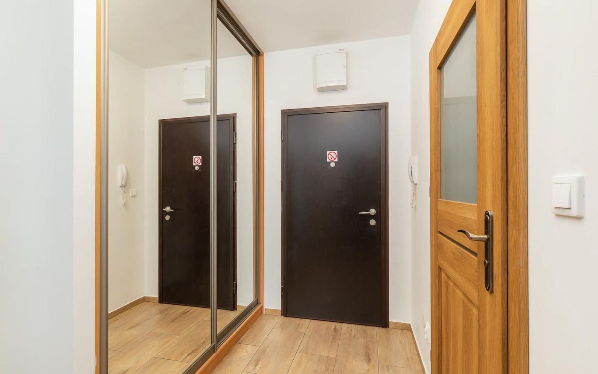 Burakowska 16 - Modern Apartment With Balcony Noclegi Renters Warsaw Exterior photo